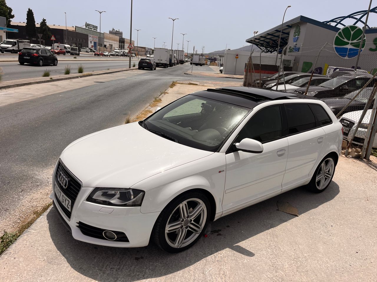 Audi A3 Sportback S-line   - Foto 1