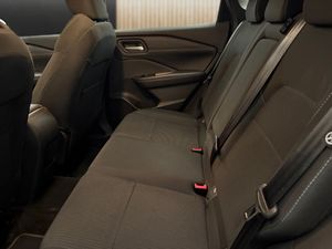 Nissan Qashqai DIG-T 103 kW (140 CV) mHEV 12V Acenta - Foto 16