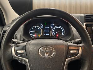 Toyota Land Cruiser D-4D GX - Foto 10