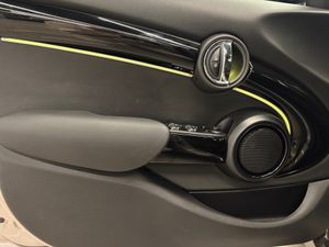 MINI Cooper 5 puertas F55 - Foto 15