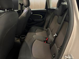 MINI Cooper 5 puertas F55 - Foto 16