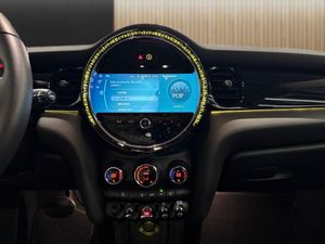 MINI Cooper 5 puertas F55 - Foto 11