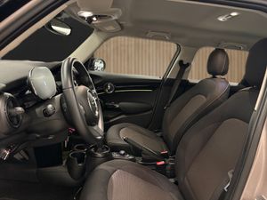 MINI Cooper 5 puertas F55 - Foto 7