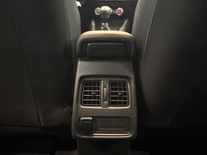 Renault Captur Intens TCe 74 kW (100 CV) - Foto 17