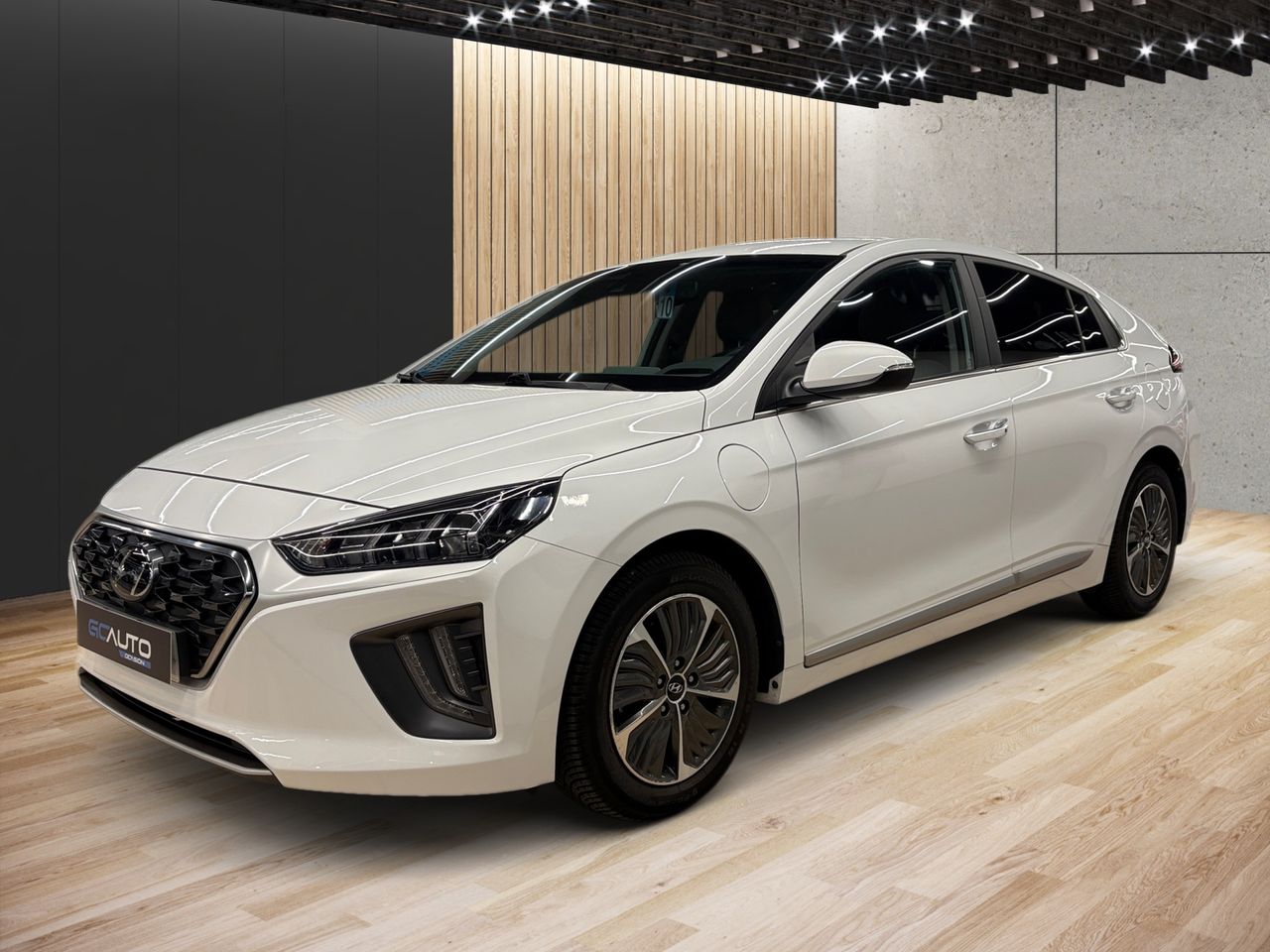 Hyundai IONIQ PHEV 1.6 GDI Klass - Foto 1