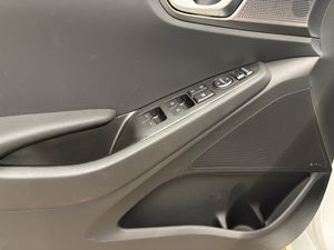 Hyundai IONIQ PHEV 1.6 GDI Klass - Foto 7