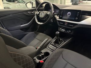 Skoda Kamiq 1.0 TSI 70 kW (95 CV) Ambition - Foto 15