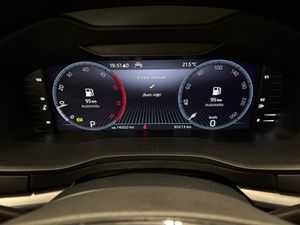 Skoda Karoq Ambition 2.0 TDI 110 kW (150 CV) DSG 7 vel. 4x4 - Foto 9