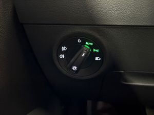 Skoda Karoq Ambition 2.0 TDI 110 kW (150 CV) DSG 7 vel. 4x4 - Foto 10