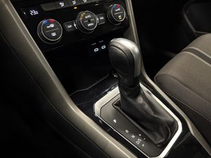 Volkswagen T-Roc R-Line 2.0 TDI 110 kW (150 CV) DSG - Foto 12