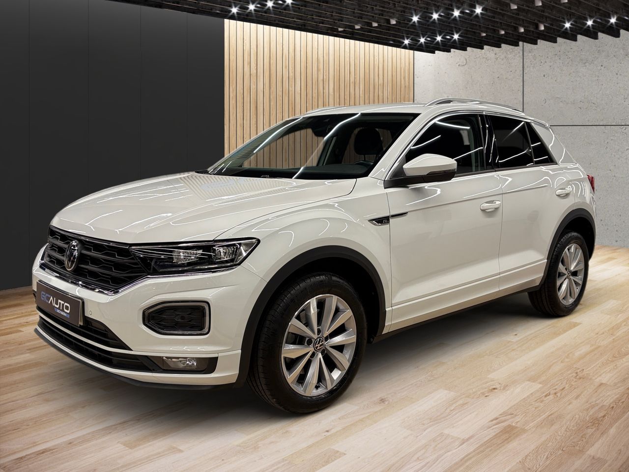 Volkswagen T-Roc R-Line 2.0 TDI 110 kW (150 CV) DSG - Foto 1