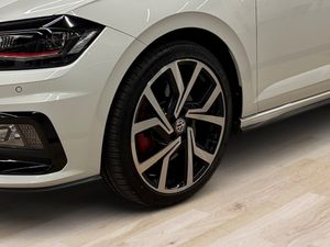 Volkswagen Polo GTI 2.0 TSI 147 kW (200 CV) DSG 6 vel. - Foto 6