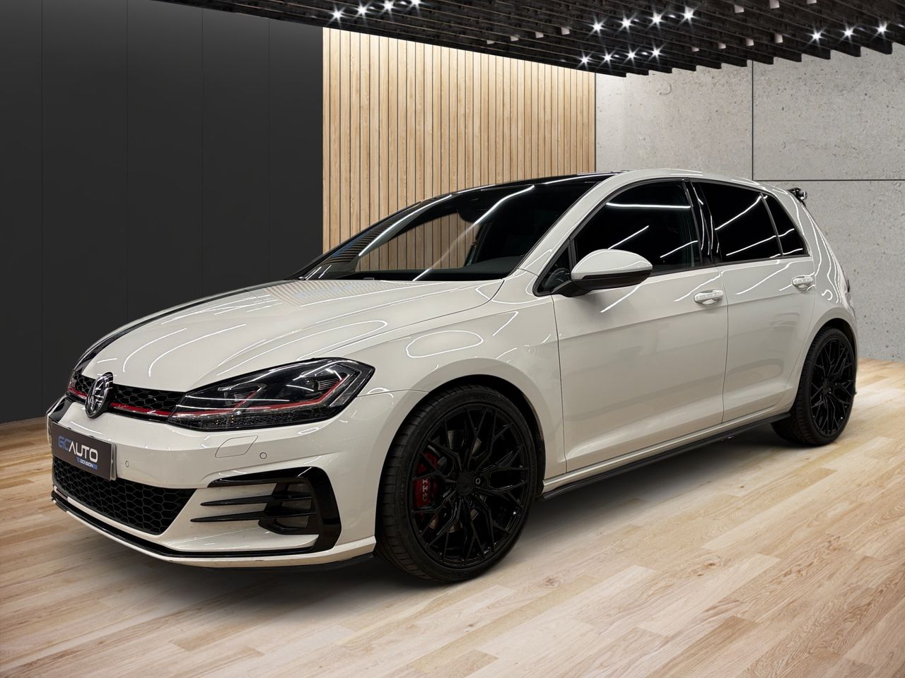 Volkswagen Golf 5p GTI Performance 2.0 TSI 180 kW (245 CV) - Foto 1