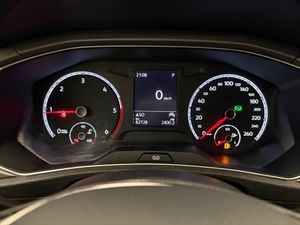 Volkswagen T-Roc Advance Style 2.0 TDI 110 kW (150 CV) DSG 7 vel. - Foto 10