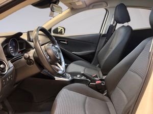 Mazda 2 Mazda Style+ 1.5 SKYACTIV-G 90 CV - Foto 8