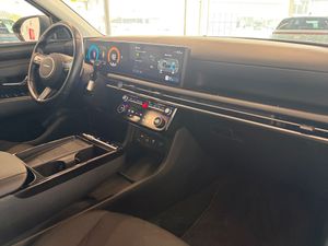 Hyundai Tucson Maxx 1.6 T-GDi HEV 215 CV - Foto 13