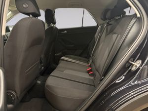 Volkswagen T-Roc Más 1.5 TSI 110 kW - Foto 11