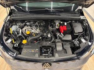 Renault Symbioz TECHNO MILDHYBRID 140 CV PACK SAFETY & DRIVING + PACK CÁMARA 360 - Foto 20