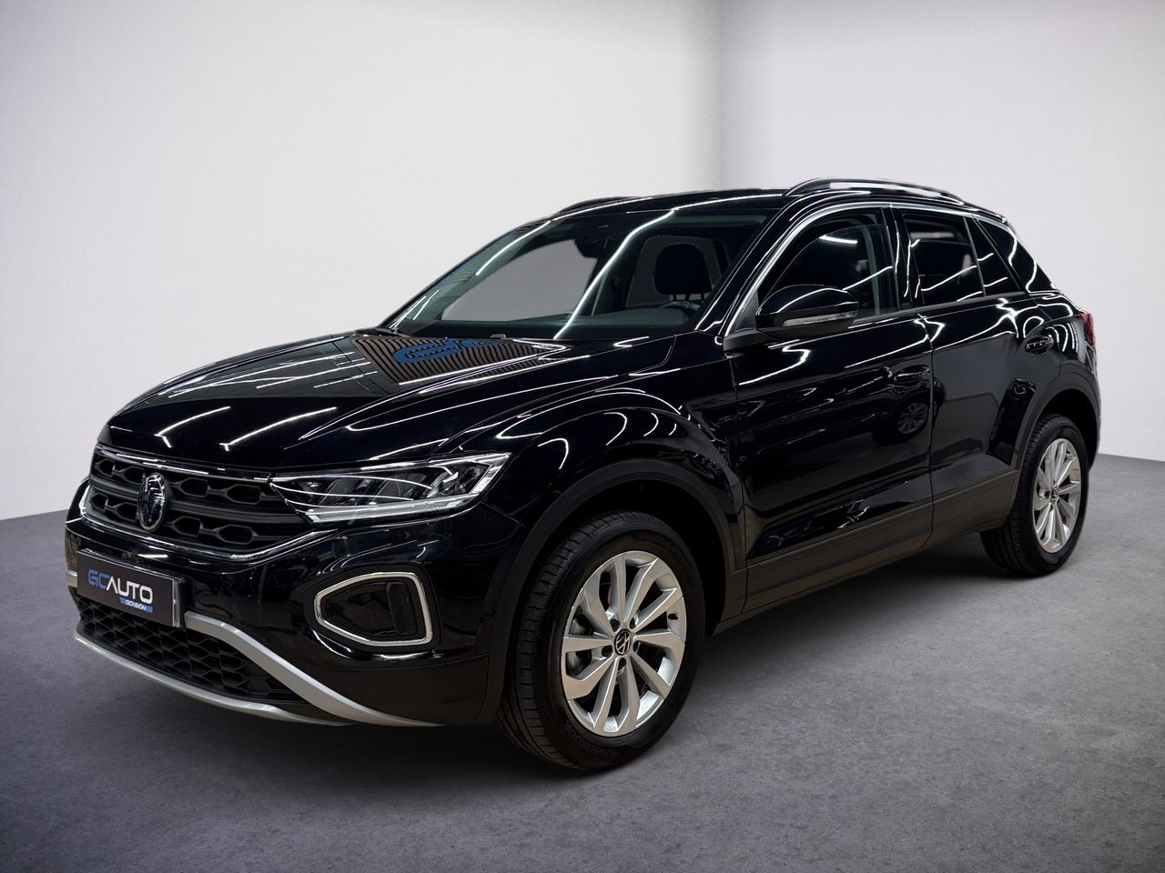 Volkswagen T-Roc Más 1.5 TSI 110 kW - Foto 1