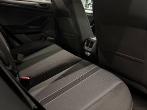 Volkswagen T-Roc Más 1.5 TSI 110 kW - Foto 14