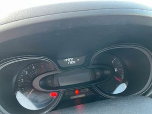 Renault Trafic SL LIMITED Energy dCi 88 kW 120 CV SS  - Foto 17