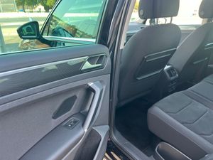 Volkswagen Tiguan 2.0 TDI SPORT DSG 150CV - Foto 28