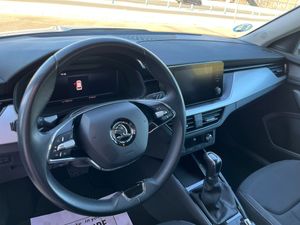 Skoda Kamiq 1.0 TSI 81 kW (110 CV) Ambition DSG - Foto 36