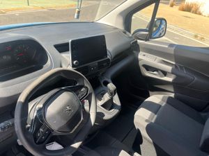 Peugeot Partner PREMIUM STANDARD BlueHDI 75cv - Foto 7