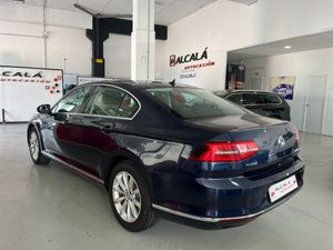 Volkswagen Passat 2.0 TDI HIGHLINE 150CV - Foto 19