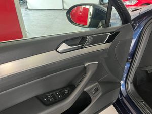 Volkswagen Passat 2.0 TDI HIGHLINE 150CV - Foto 28