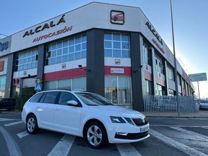 Skoda Octavia Combi 1.0 TSI Ambition 115cv - Foto 32