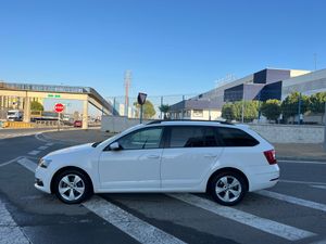 Skoda Octavia Combi 1.0 TSI Ambition 115cv - Foto 13