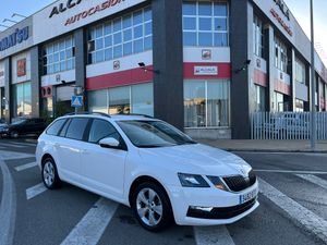 Skoda Octavia Combi 1.0 TSI Ambition 115cv - Foto 31