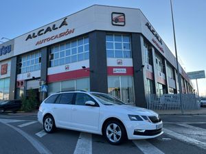Skoda Octavia Combi 1.0 TSI Ambition 115cv - Foto 22