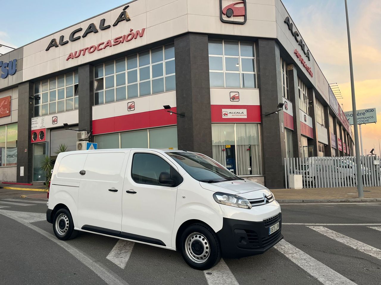 Citroën Jumpy Combi Talla M BlueHDI 102CV - Foto 1