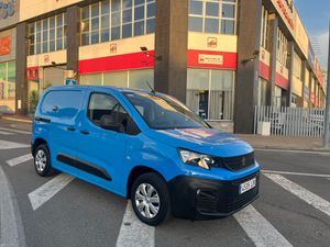 Peugeot Partner PREMIUM STANDARD BlueHDI 75cv - Foto 7