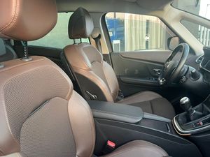 Renault Grand Scénic 1.6 DCI INTENS 130CV - Foto 40