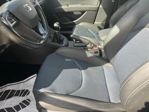 Seat Leon ST 1.6 TDI SYLE 110CV - Foto 6
