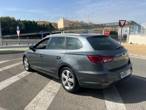 Seat Leon ST 1.6 TDI SYLE 110CV - Foto 3
