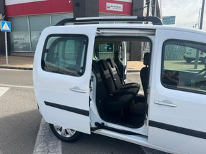 Renault Kangoo Combi 1.6 DCI Dinamique 90CV - Foto 24