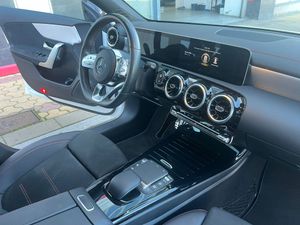 Mercedes CLA 180 SEDAN 136CV AUTO - Foto 12