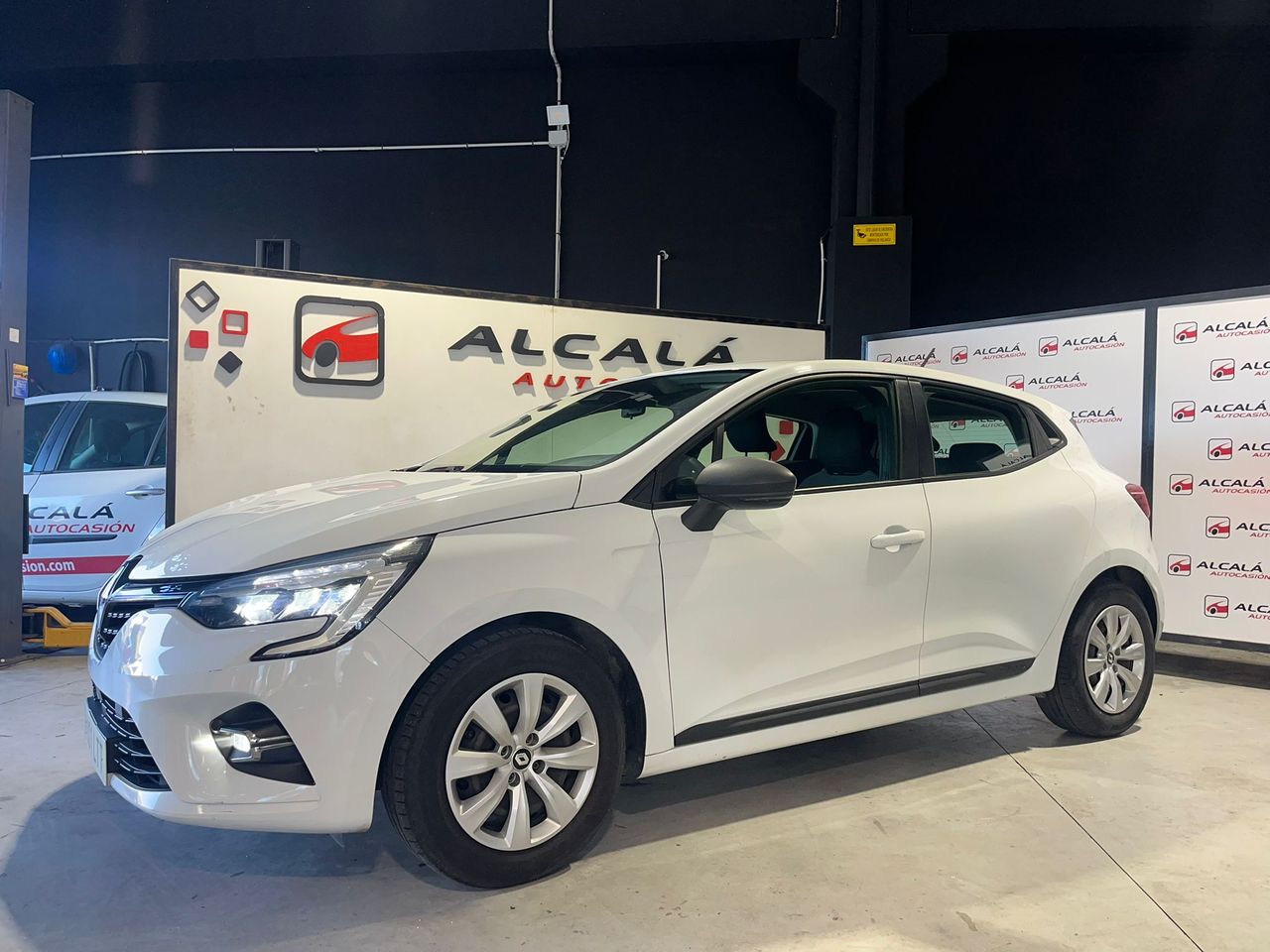 Renault Clio Business TCe 90cv - Foto 1