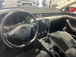 Volkswagen Passat Variant Advance 2.0 TDI BMT 110 kW (150 CV) - Foto 16