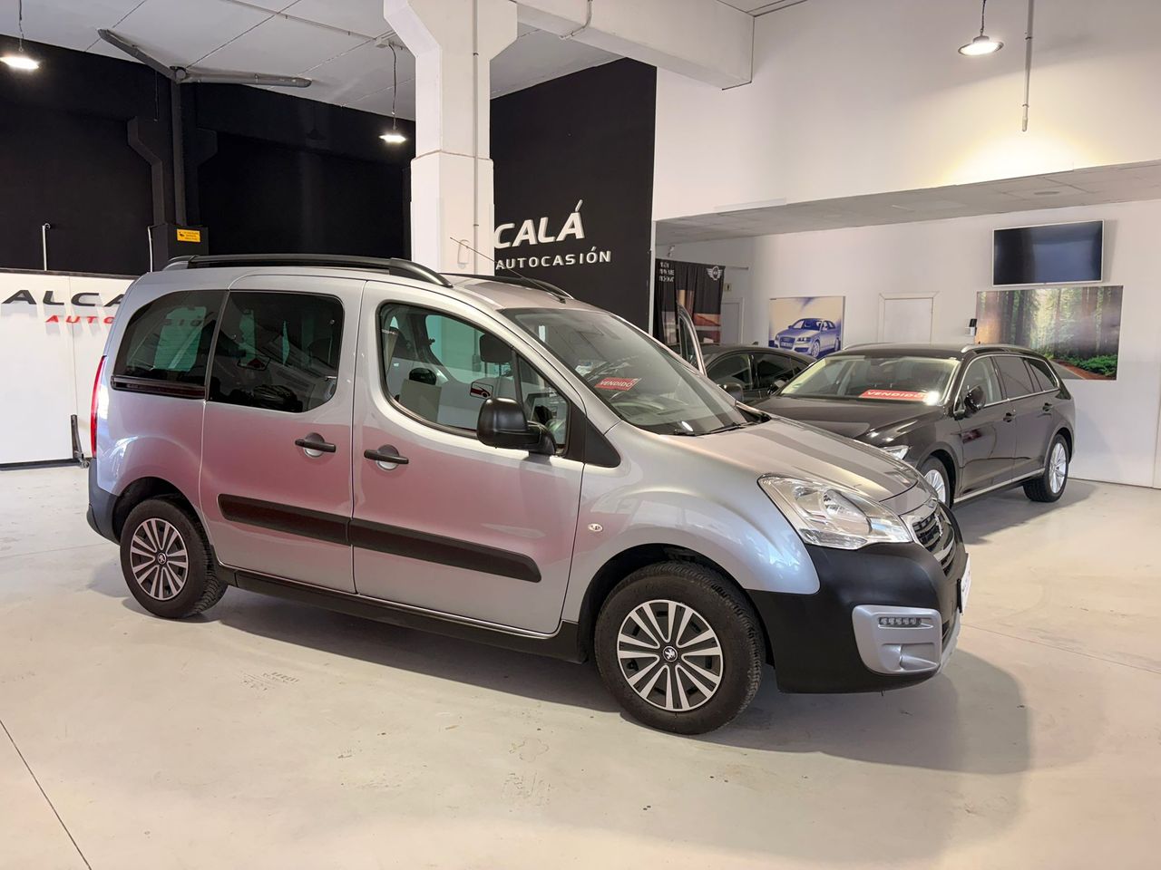 Peugeot Partner TEPEE 1.6 BLUEHDI 120CV - Foto 1