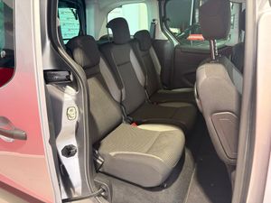 Peugeot Partner TEPEE 1.6 BLUEHDI 120CV - Foto 17