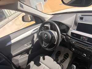 BMW X1 sDrive 16d Auto. Business - Foto 14
