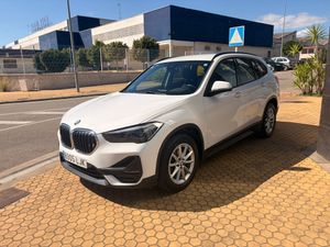 BMW X1 sDrive 16d Auto. Business - Foto 7