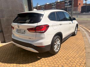 BMW X1 sDrive 16d Auto. Business - Foto 5