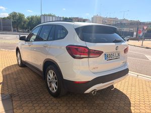 BMW X1 sDrive 16d Auto. Business - Foto 4