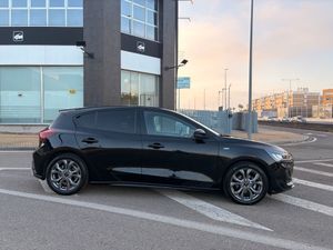 Ford Focus Berlina ST-Line X 1.0 EcoBoost MHEV 92 kW (125 CV) - Foto 39